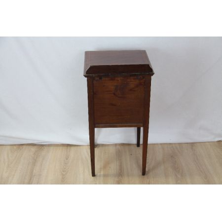 Original Edwardian Bedsidecupboard/Nachttisch