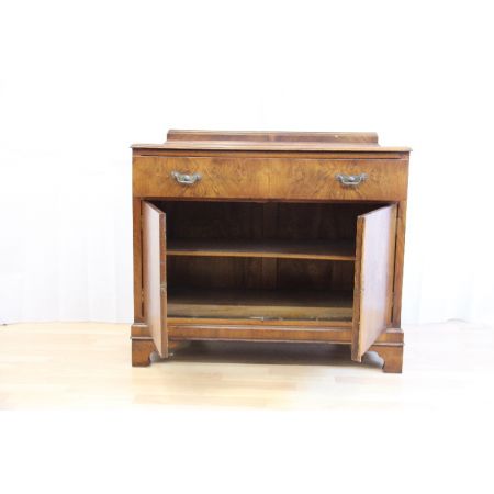 Massivholz Sideboard aus England mit besonderer Patina