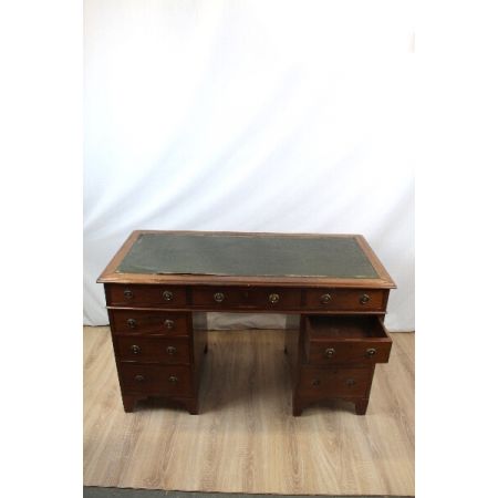 Antiker englischer Schreibtisch, Mahagoni, ca. 1890