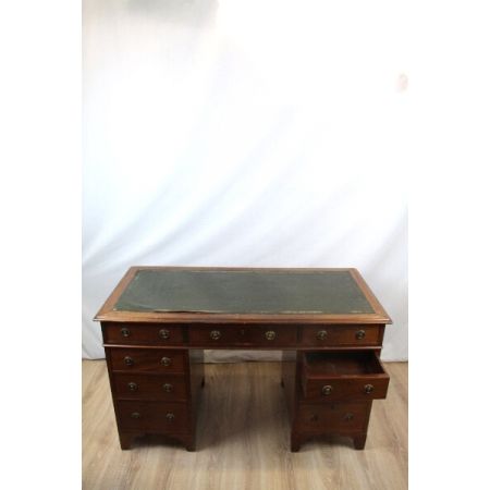 Antiker englischer Schreibtisch, Mahagoni, ca. 1890