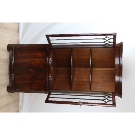 Eckvitrine Mahgoni Corner cupboard Regency Verglasunf