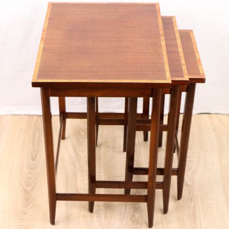 Antikes englisches Mahagoni Nest of Tables mit Intarsien, edwardianisch ca. 1890