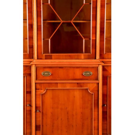 Englisches Breakfront Bookcase aus Eibe