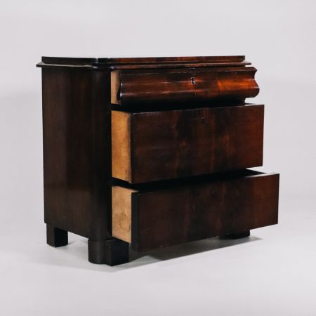 Biedermeier Mahagoni Kommode mit drei Schubladen, Sideboard