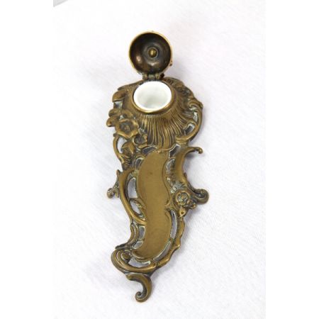 Schreibtisch Dekoration mit tintenfass Jugendstil 