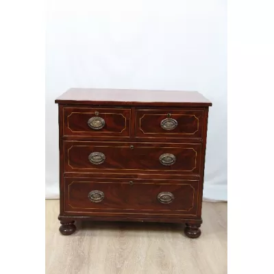 Handpolierte Mahagoni Kommode/ Chest of drawers mit original Beschlägen