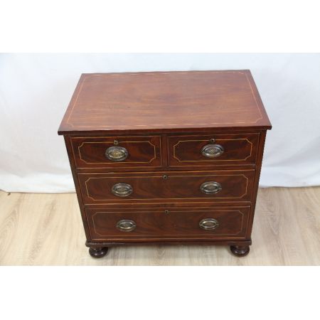 Handpolierte Mahagoni Kommode/ Chest of drawers mit original Beschlägen