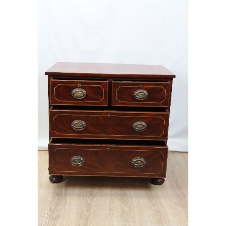 Handpolierte Mahagoni Kommode/ Chest of drawers mit original Beschlägen