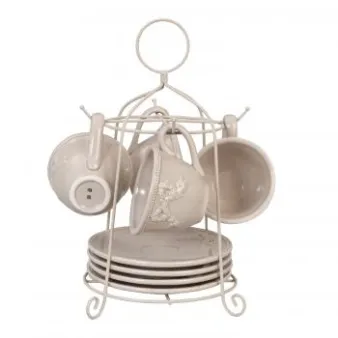 Tassen und Tassenhalter 