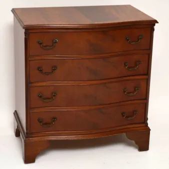 Antique Chests of Drawers