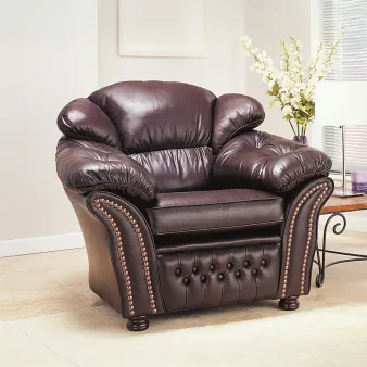 Traditional Sofas & Sessel