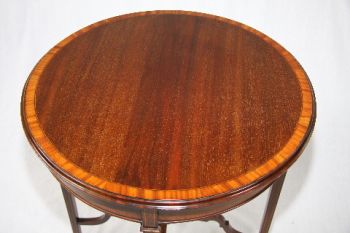 Sidetable "Classic Round"
