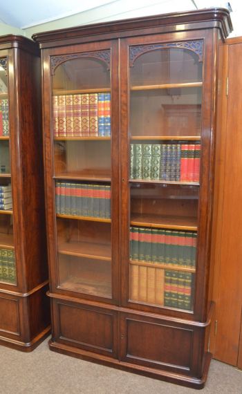 Viktorianisches Antikes Englisches ähnliches Paar Mahagoni Bücherregale ca. 1870