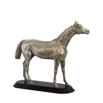 "Stehendes Pferd" vernickelte Bronzefigur mit handbemalten Details