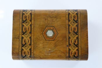 Antike Holz Schatulle, Schmuckkästchen, Verziert