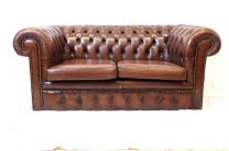 Chesterfield-Sofa Vintage gut erhalten Patina