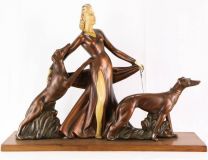 Antike Art déco Plaster Figur - Frau mit Windhunden, ca.1930