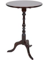 Englischer Tripod Table / Winetable mit ovaler Tischplatte, in Mahagoni