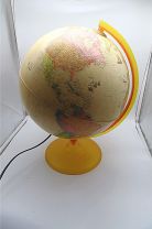 Leuchtender Vintage Globus, französisch