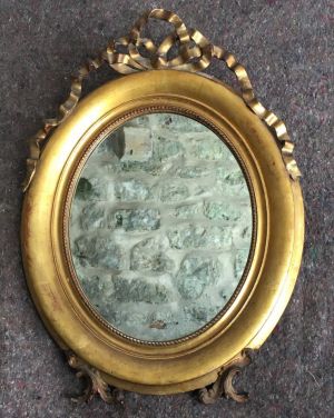 Antiker, ovaler, vergoldeter, gerahmter Spiegel aus dem 19. Jahrhundert