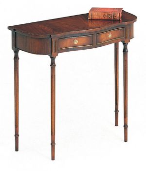 Bevan Funnell Hall Table "Millie" in Mahagoni