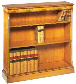 "Open Bookcase" Bücherregal in Eibe - auch in Mahagoni erhältlich