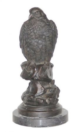 "Falke auf Felsen" Bronzefigur