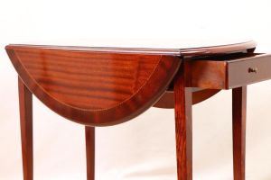 Eleganter Pembroke Table aus Massivholz, Esstisch, Ausklappbarer Beistelltisch