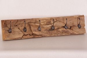 Rustikale Garderobe mit 6 Harken helles Holz