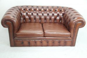 Chesterfield Couch Vintage braunes Leder 