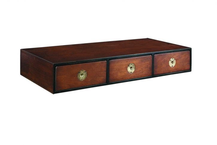 Authentic Models Möbel