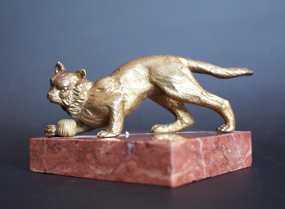 Französische Antike Art Deco Bronze Katze ca. 1925