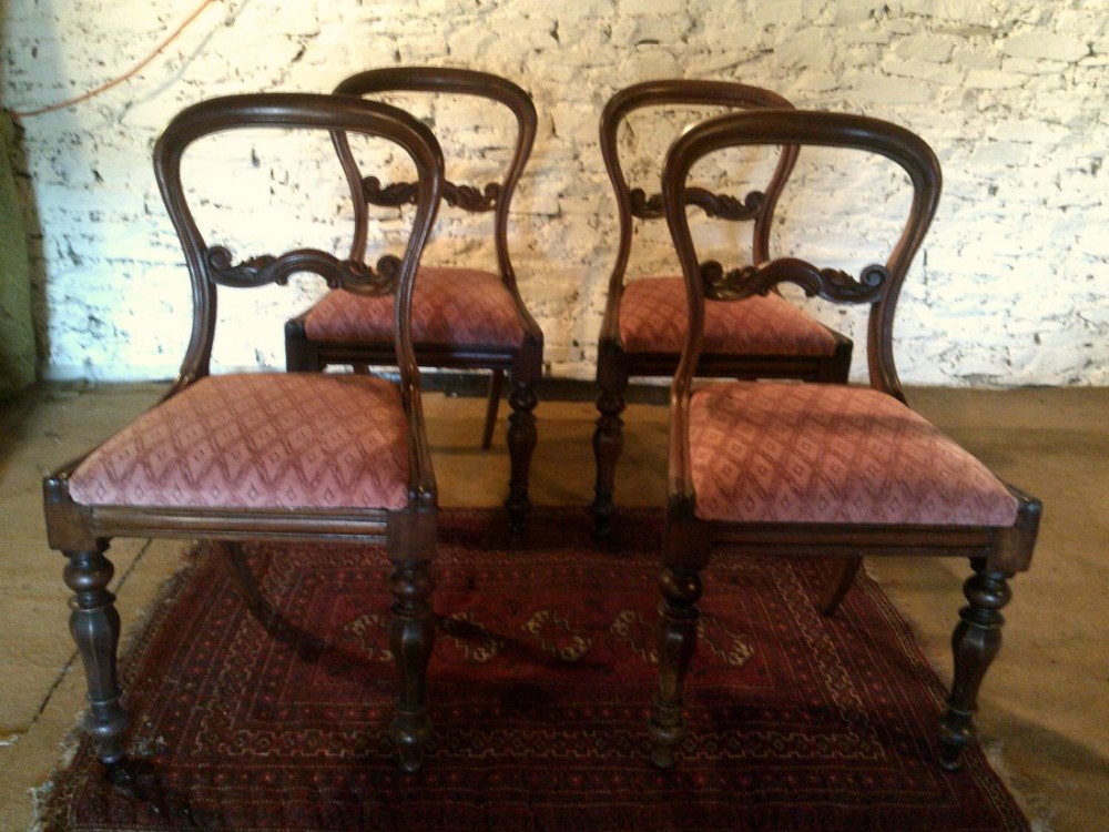 4 Viktorianische Englische Antike Mahagoni Esszimmerstühle ca. 1860