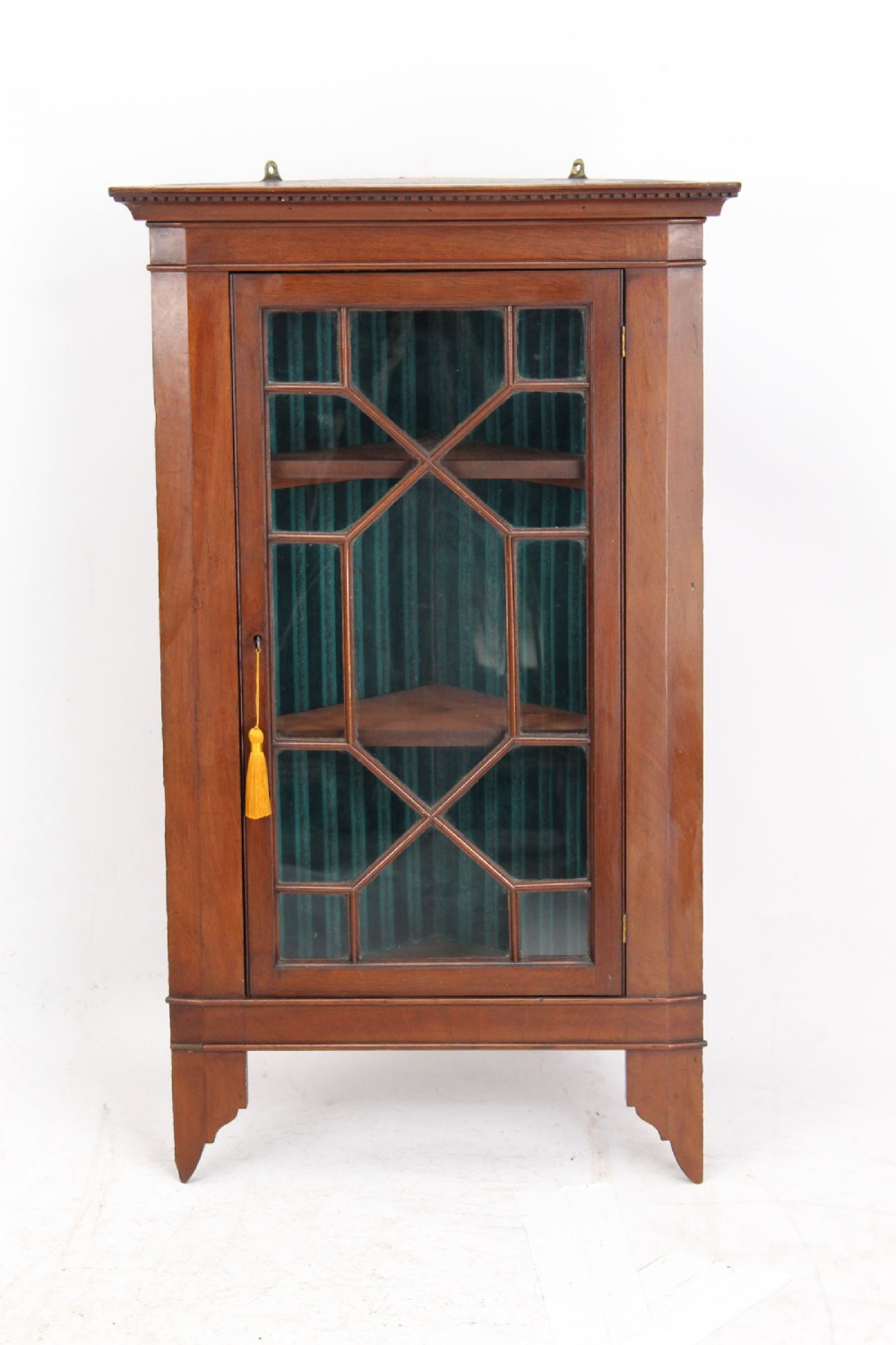 small edwardian mahogany hanging corner cabinet ca. 1905