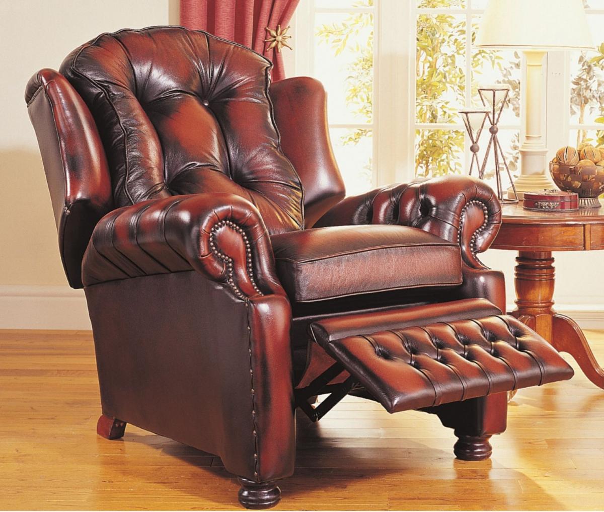Chesterfield Recliner "Taylor Recliner" 