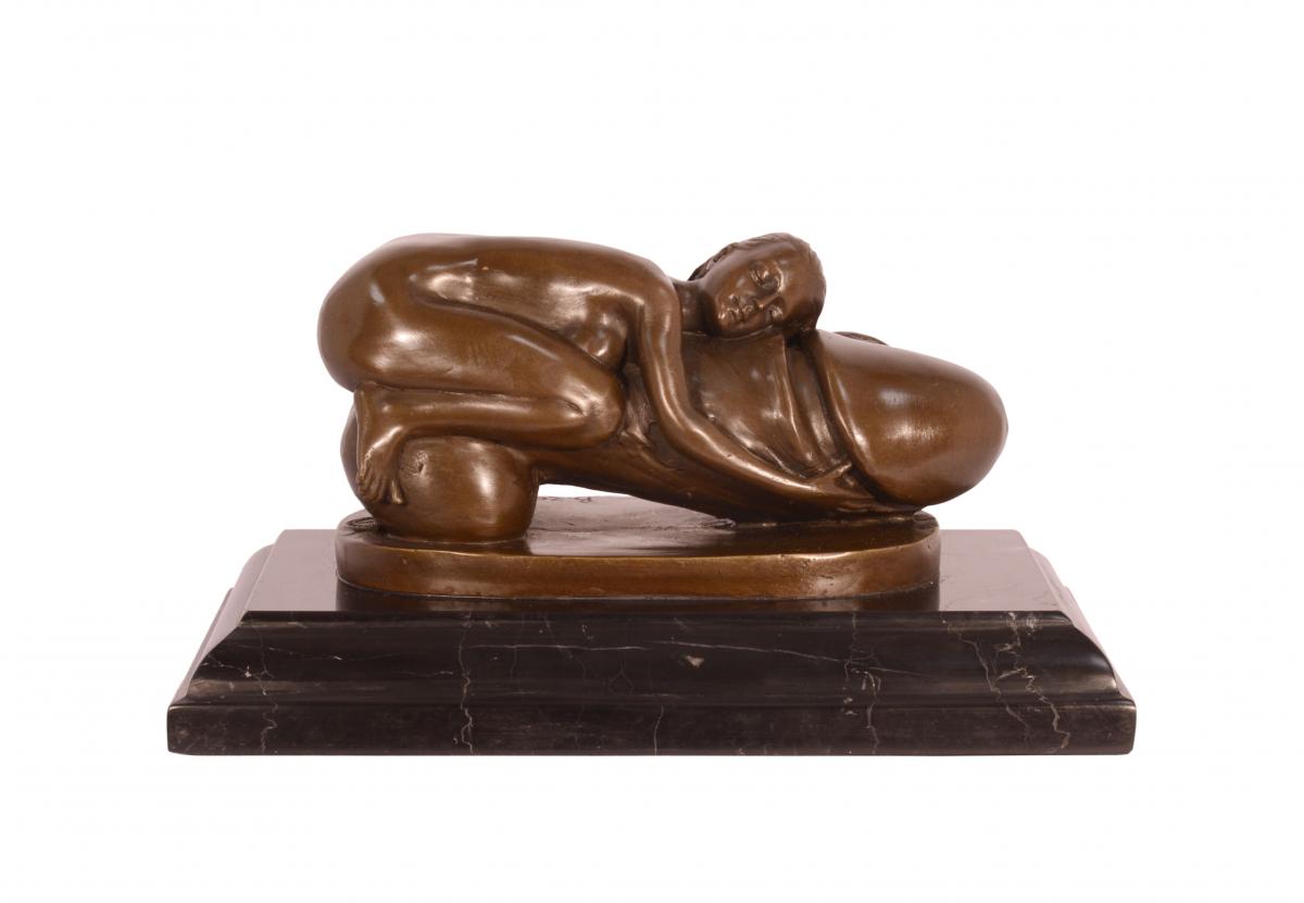 Bronzefigur Woman Embracing Phallus 12,2x14,2x24,2cm